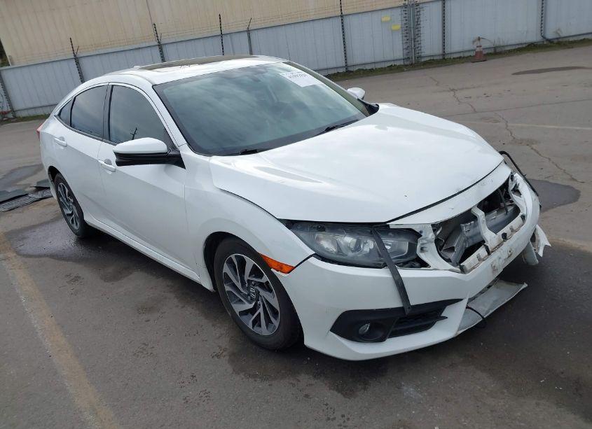 2018 Honda Civic EX (VIN 2HGFC2F77JH526514) main photo