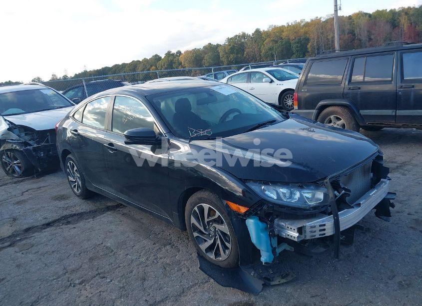 2018 Honda Civic EX (VIN 2HGFC2F77JH530448) main photo