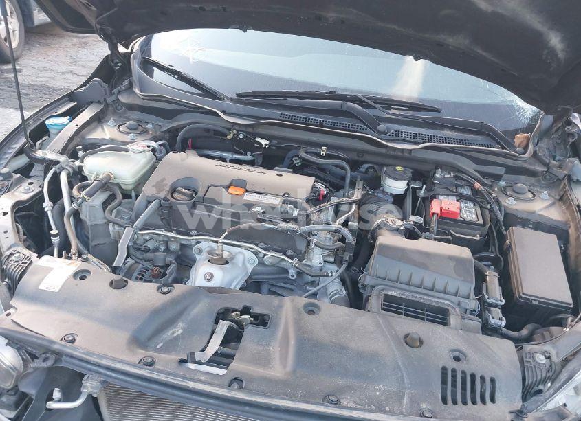 Photo 10 of 2018 Honda Civic EX (VIN 2HGFC2F77JH530448)