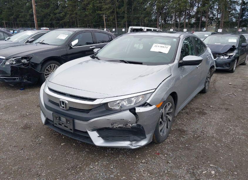 Photo 2 of 2018 Honda Civic EX (VIN 2HGFC2F77JH538808)