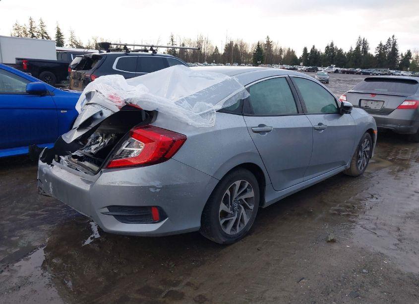 Photo 4 of 2018 Honda Civic EX (VIN 2HGFC2F77JH538808)