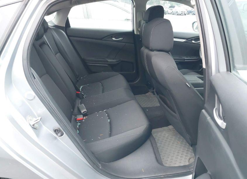 Photo 8 of 2018 Honda Civic EX (VIN 2HGFC2F77JH538808)