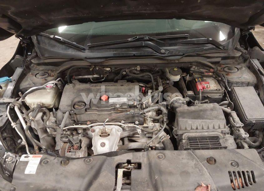 Photo 10 of 2018 Honda Civic EX (VIN 2HGFC2F77JH556239)