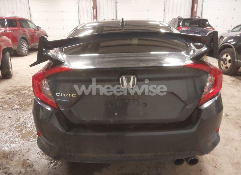 Photo 16 of 2018 Honda Civic EX (VIN 2HGFC2F77JH556239)