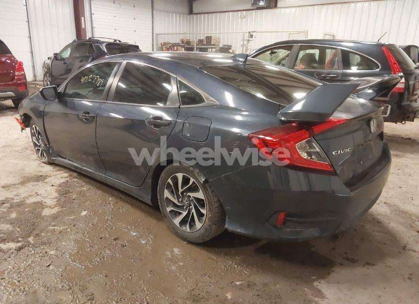 Photo 3 of 2018 Honda Civic EX (VIN 2HGFC2F77JH556239)