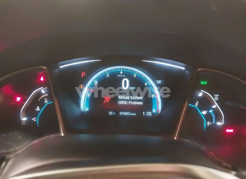 Photo 7 of 2018 Honda Civic EX (VIN 2HGFC2F77JH556239)
