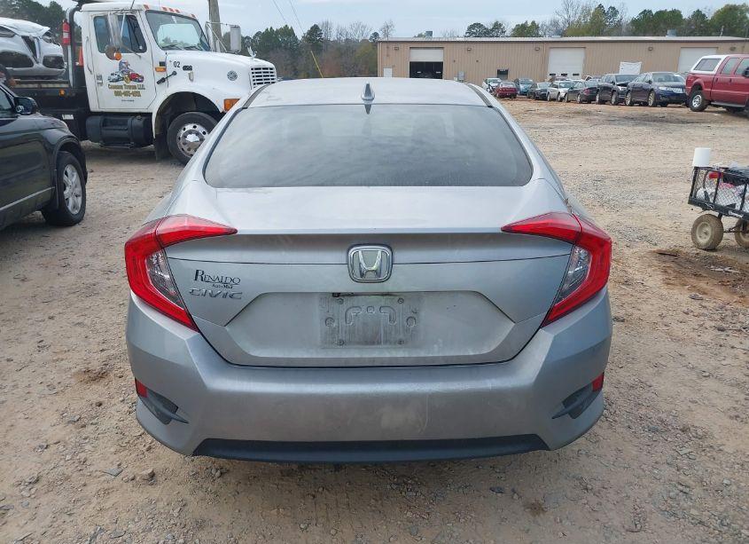 Photo 16 of 2018 Honda Civic EX (VIN 2HGFC2F77JH577849)