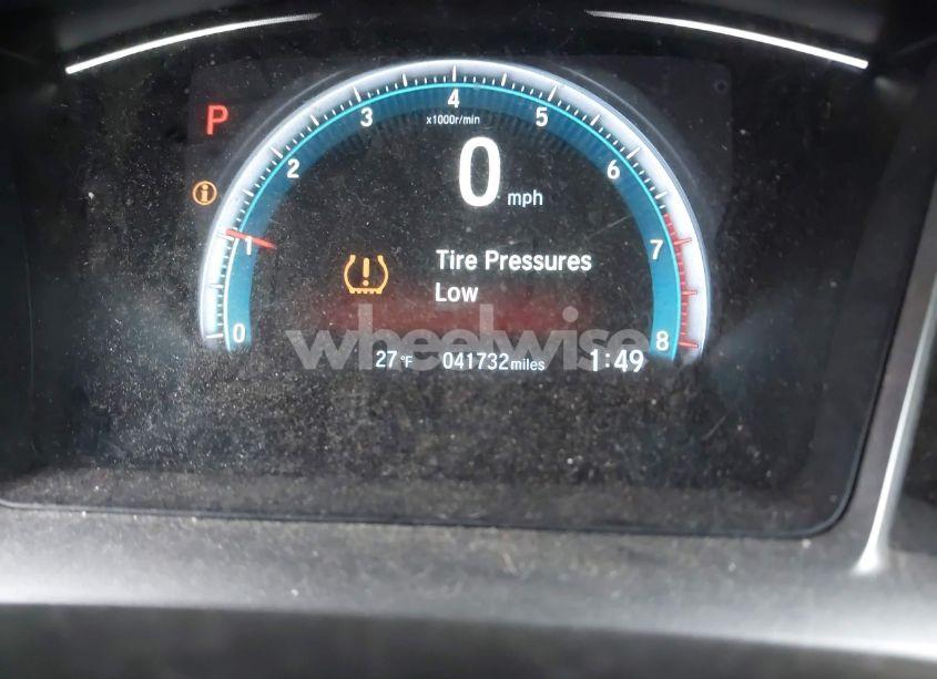 Photo 16 of 2018 Honda Civic EX (VIN 2HGFC2F77JH580802)