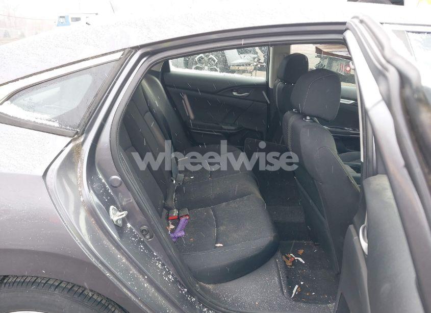 Photo 8 of 2018 Honda Civic EX (VIN 2HGFC2F77JH580802)