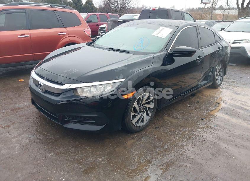 Photo 2 of 2018 Honda Civic EX (VIN 2HGFC2F77JH605892)