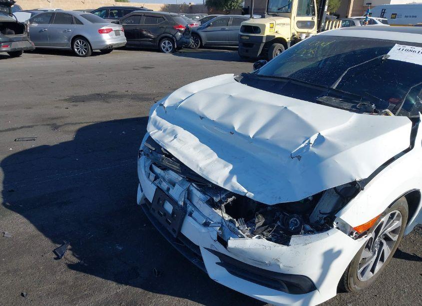 Photo 6 of 2016 Honda Civic EX (VIN 2HGFC2F78GH540009)
