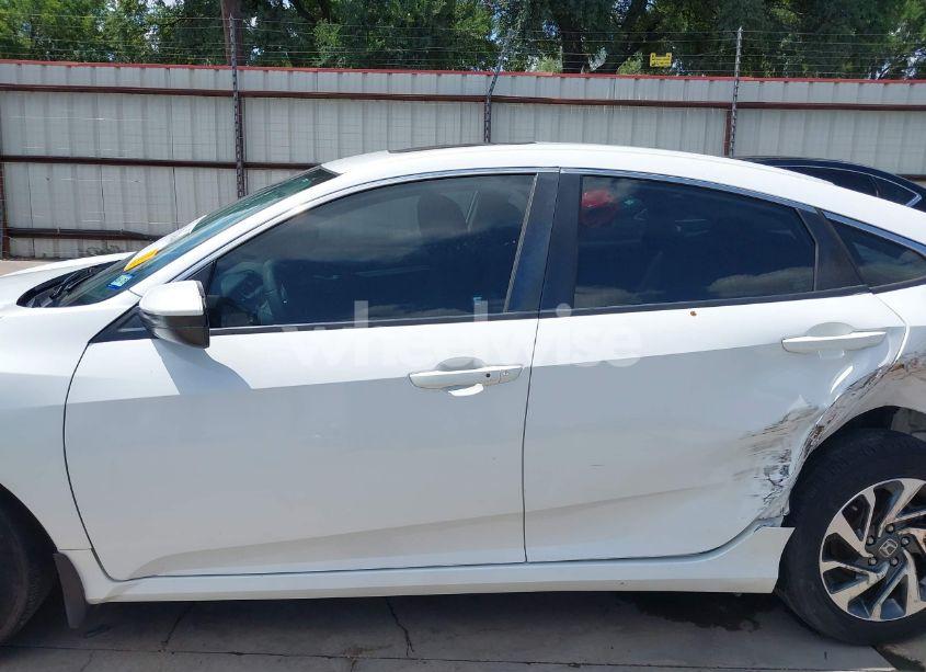 Photo 15 of 2016 Honda Civic EX (VIN 2HGFC2F78GH555397)