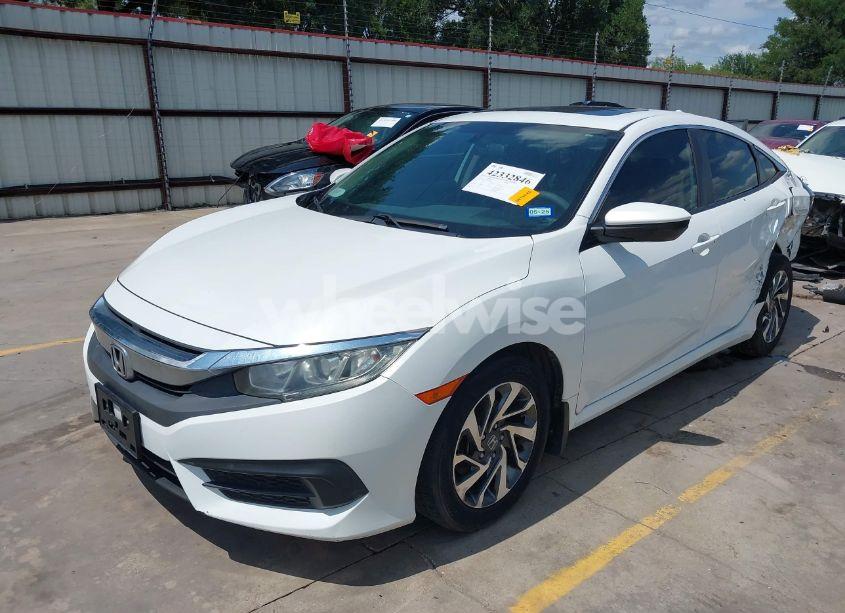Photo 2 of 2016 Honda Civic EX (VIN 2HGFC2F78GH555397)