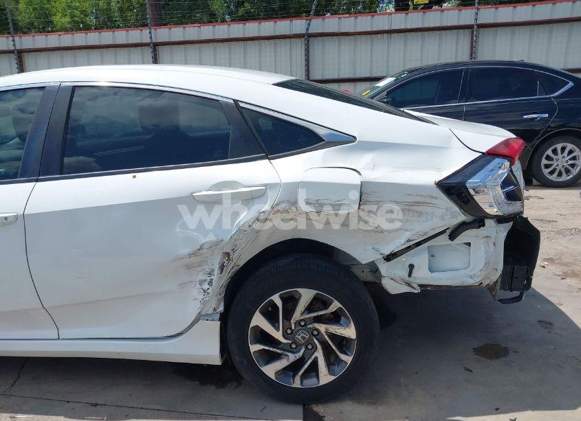 Photo 6 of 2016 Honda Civic EX (VIN 2HGFC2F78GH555397)