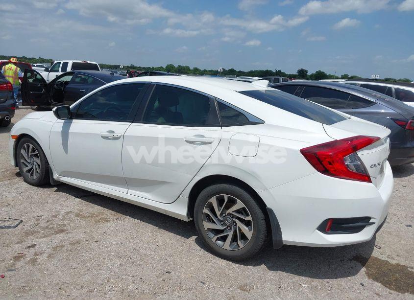 Photo 3 of 2017 Honda Civic EX (VIN 2HGFC2F78HH505777)
