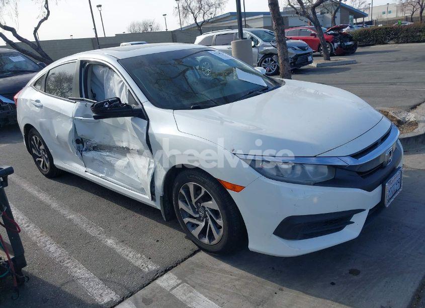 2017 Honda Civic EX (VIN 2HGFC2F78HH521168) main photo