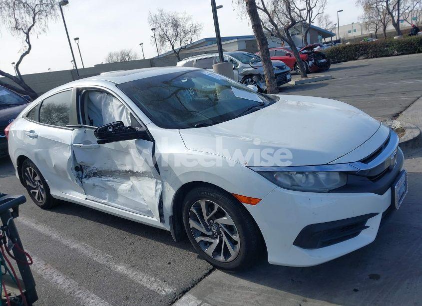 Photo 13 of 2017 Honda Civic EX (VIN 2HGFC2F78HH521168)