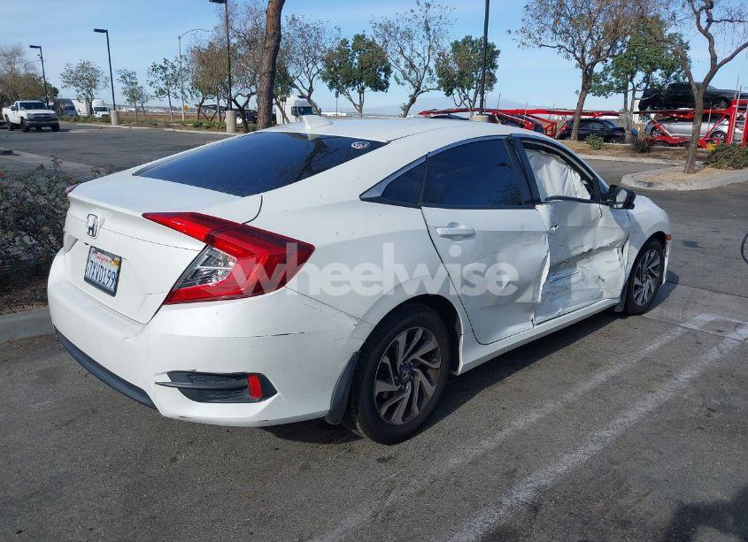 Photo 4 of 2017 Honda Civic EX (VIN 2HGFC2F78HH521168)