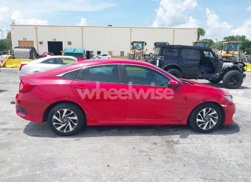 Photo 14 of 2017 Honda Civic EX (VIN 2HGFC2F78HH552372)