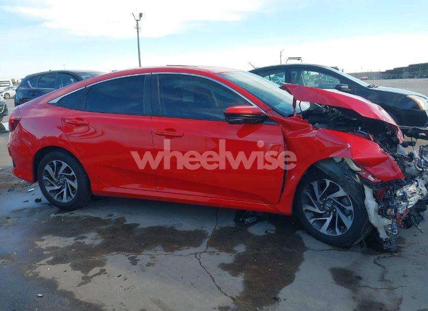 Photo 14 of 2017 Honda Civic EX (VIN 2HGFC2F78HH555174)