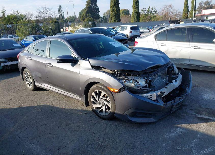 2017 Honda Civic EX (VIN 2HGFC2F78HH560956) main photo