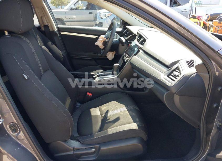 Photo 5 of 2018 Honda Civic EX (VIN 2HGFC2F78JH540230)