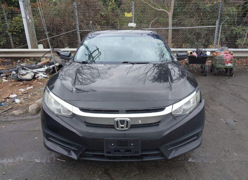 Photo 12 of 2018 Honda Civic EX (VIN 2HGFC2F78JH566116)