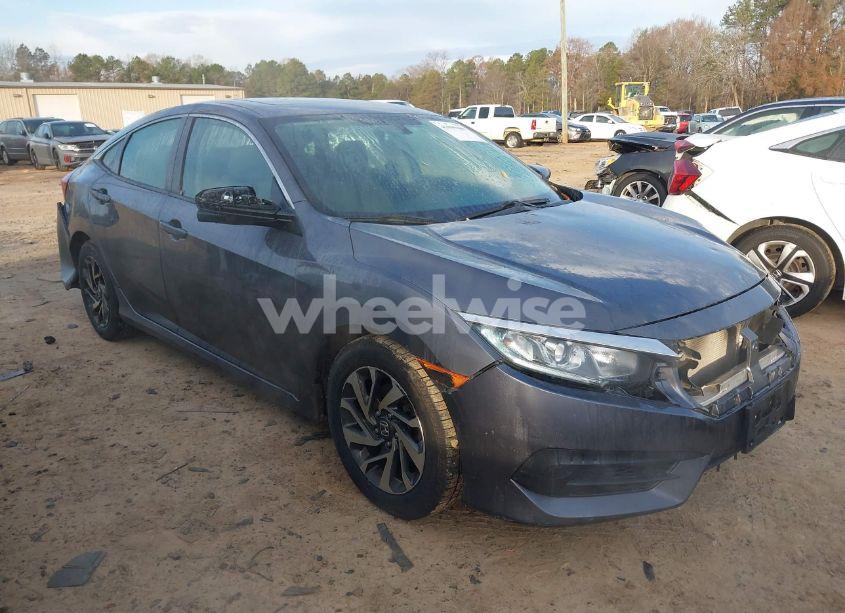 2018 Honda Civic EX (VIN 2HGFC2F78JH583501) main photo