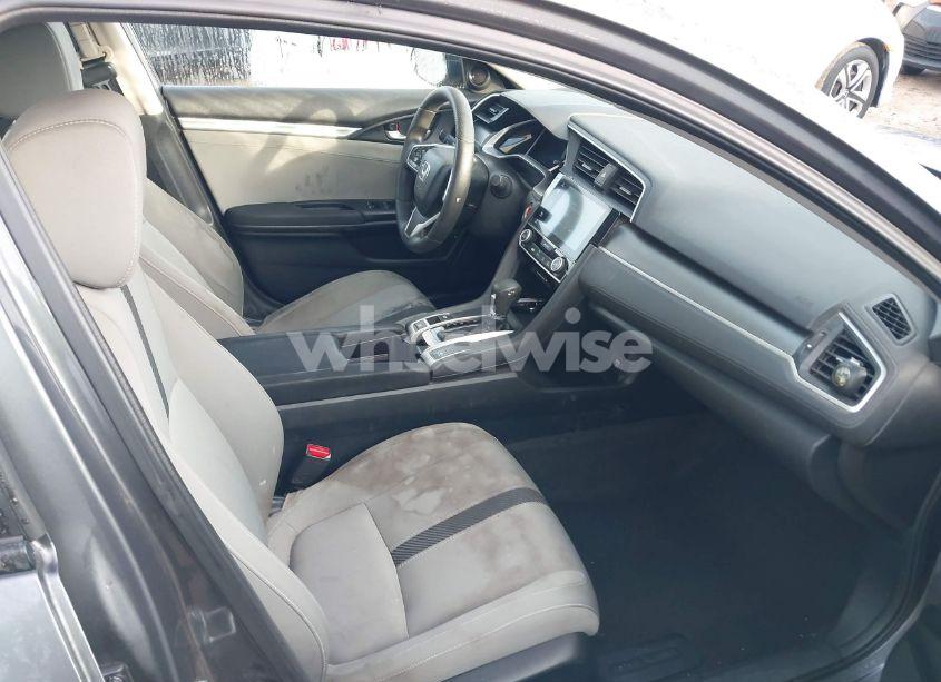 Photo 5 of 2018 Honda Civic EX (VIN 2HGFC2F78JH583501)