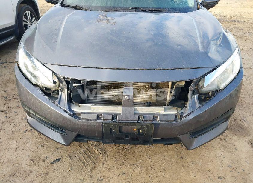 Photo 6 of 2018 Honda Civic EX (VIN 2HGFC2F78JH583501)