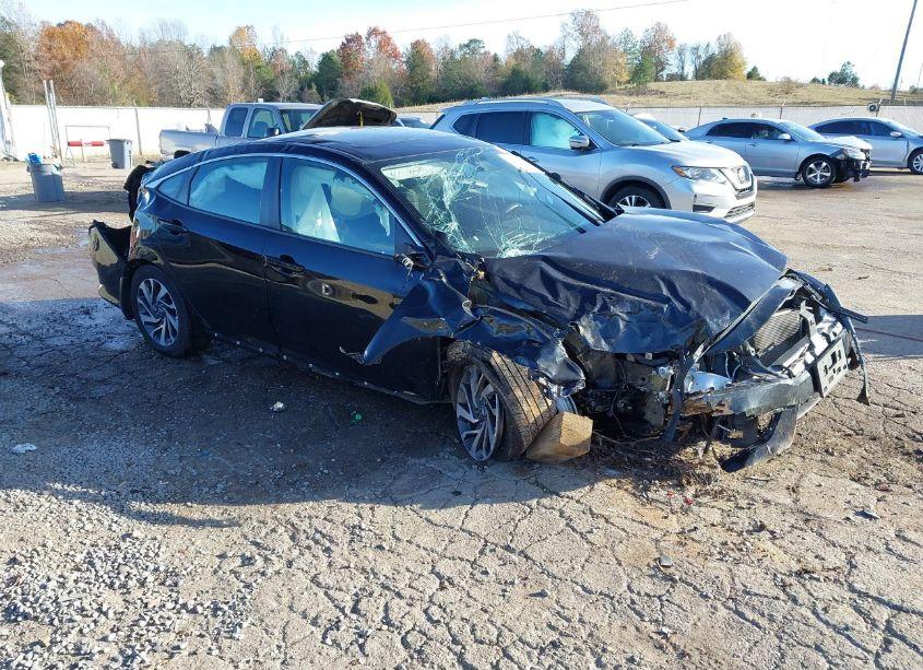 2018 Honda Civic EX (VIN 2HGFC2F78JH590979) main photo