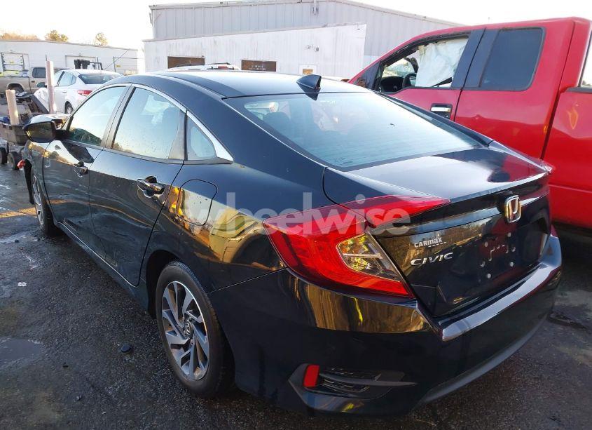 Photo 3 of 2018 Honda Civic EX (VIN 2HGFC2F78JH601320)