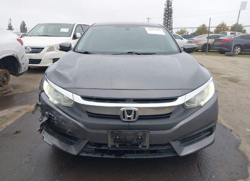 Photo 12 of 2018 Honda Civic EX (VIN 2HGFC2F78JH605156)