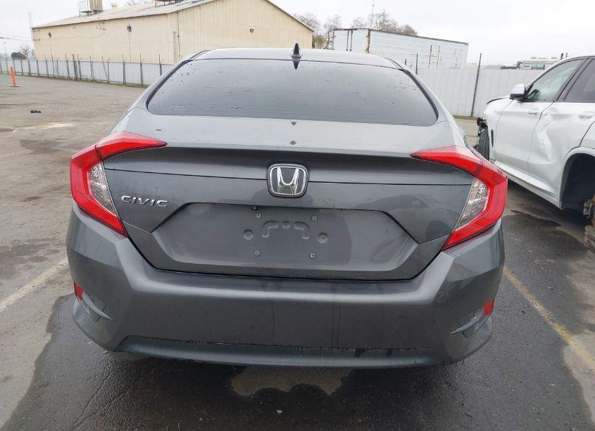 Photo 16 of 2018 Honda Civic EX (VIN 2HGFC2F78JH605156)