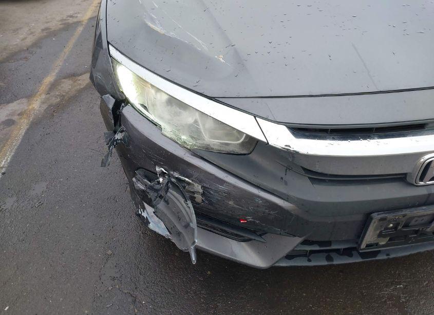 Photo 17 of 2018 Honda Civic EX (VIN 2HGFC2F78JH605156)