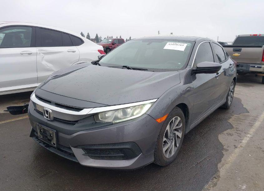 Photo 2 of 2018 Honda Civic EX (VIN 2HGFC2F78JH605156)