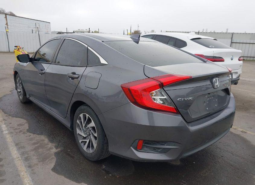 Photo 3 of 2018 Honda Civic EX (VIN 2HGFC2F78JH605156)