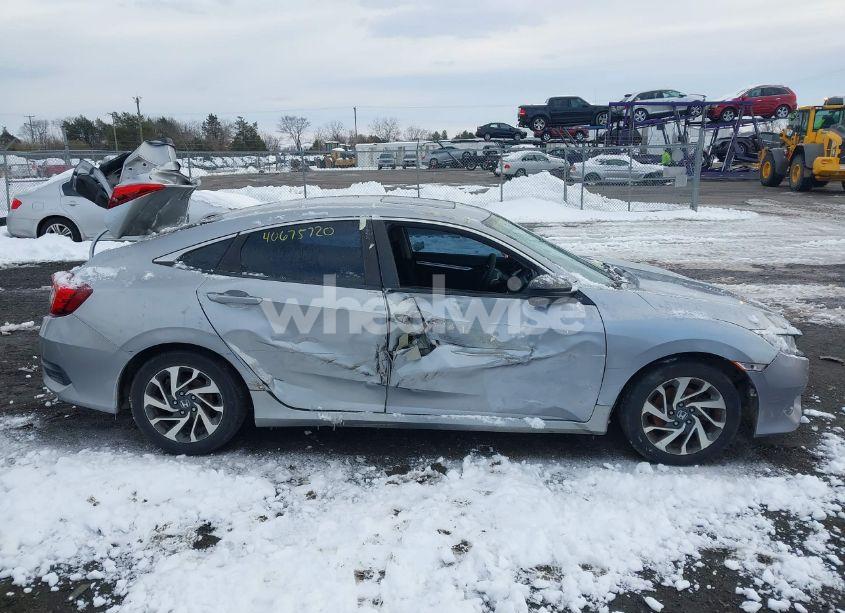 Photo 12 of 2016 Honda Civic EX (VIN 2HGFC2F79GH519900)