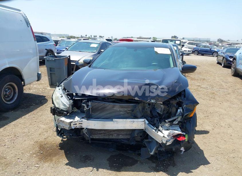 Photo 6 of 2016 Honda Civic EX (VIN 2HGFC2F79GH550578)