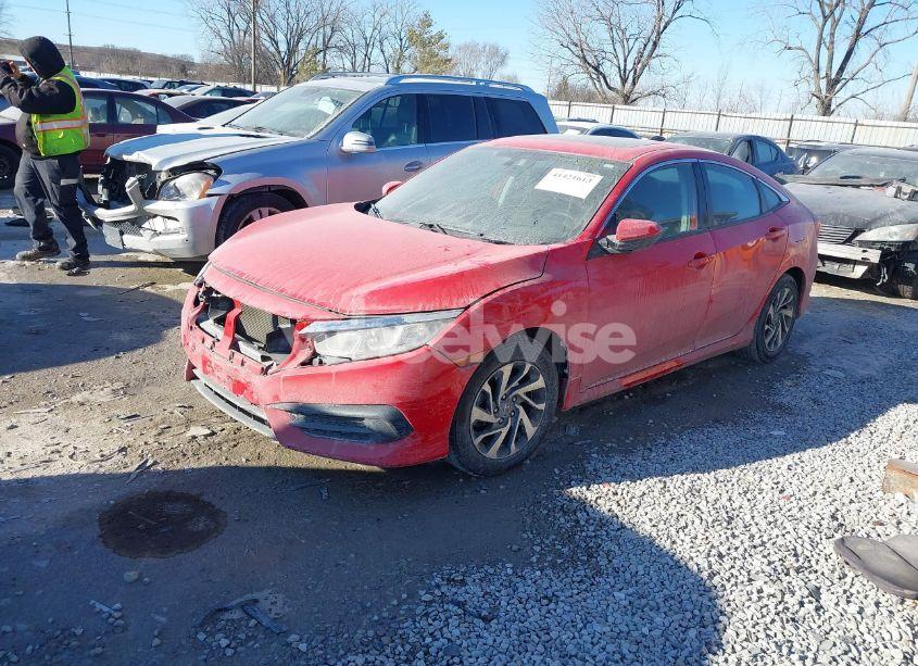 Photo 2 of 2016 Honda Civic EX (VIN 2HGFC2F79GH552069)