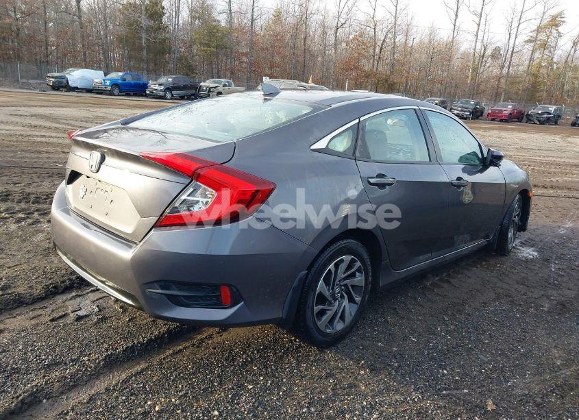 Photo 4 of 2017 Honda Civic EX (VIN 2HGFC2F79HH518201)