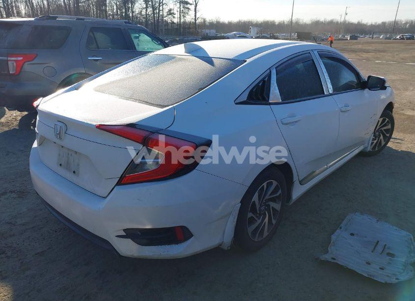 Photo 4 of 2017 Honda Civic EX (VIN 2HGFC2F79HH530963)
