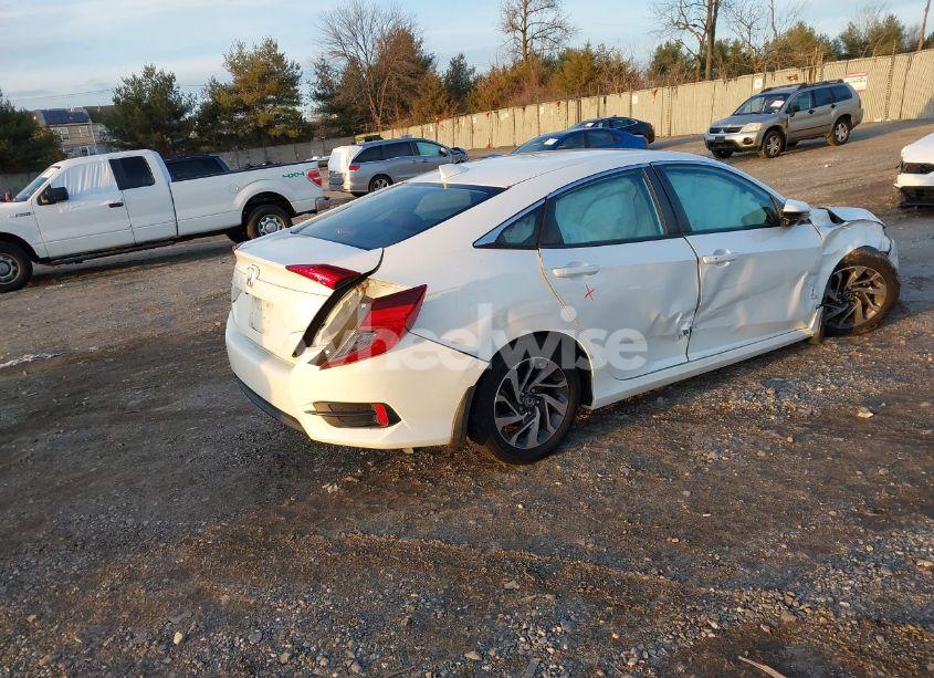 Photo 4 of 2017 Honda Civic EX (VIN 2HGFC2F79HH569052)