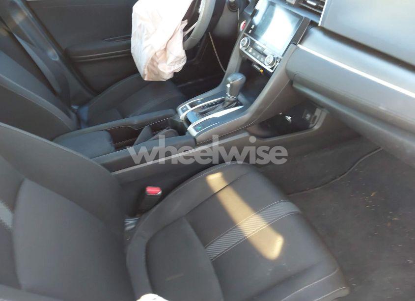 Photo 5 of 2017 Honda Civic EX (VIN 2HGFC2F79HH569052)
