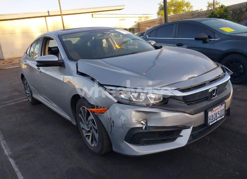 2018 Honda Civic EX (VIN 2HGFC2F79JH502652) main photo