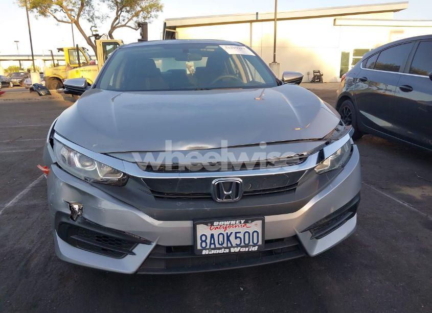 Photo 6 of 2018 Honda Civic EX (VIN 2HGFC2F79JH502652)