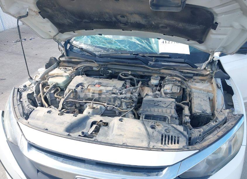 Photo 10 of 2018 Honda Civic EX (VIN 2HGFC2F79JH505177)