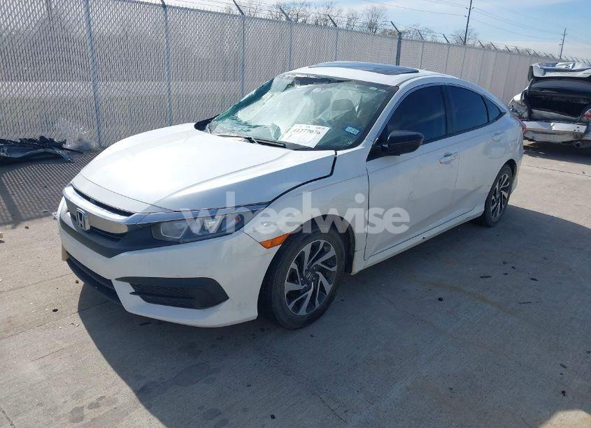 Photo 2 of 2018 Honda Civic EX (VIN 2HGFC2F79JH505177)