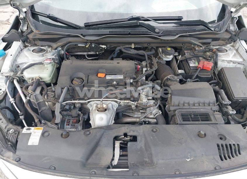 Photo 10 of 2018 Honda Civic EX (VIN 2HGFC2F79JH513828)