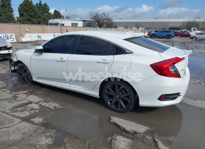 Photo 3 of 2018 Honda Civic EX (VIN 2HGFC2F79JH513828)